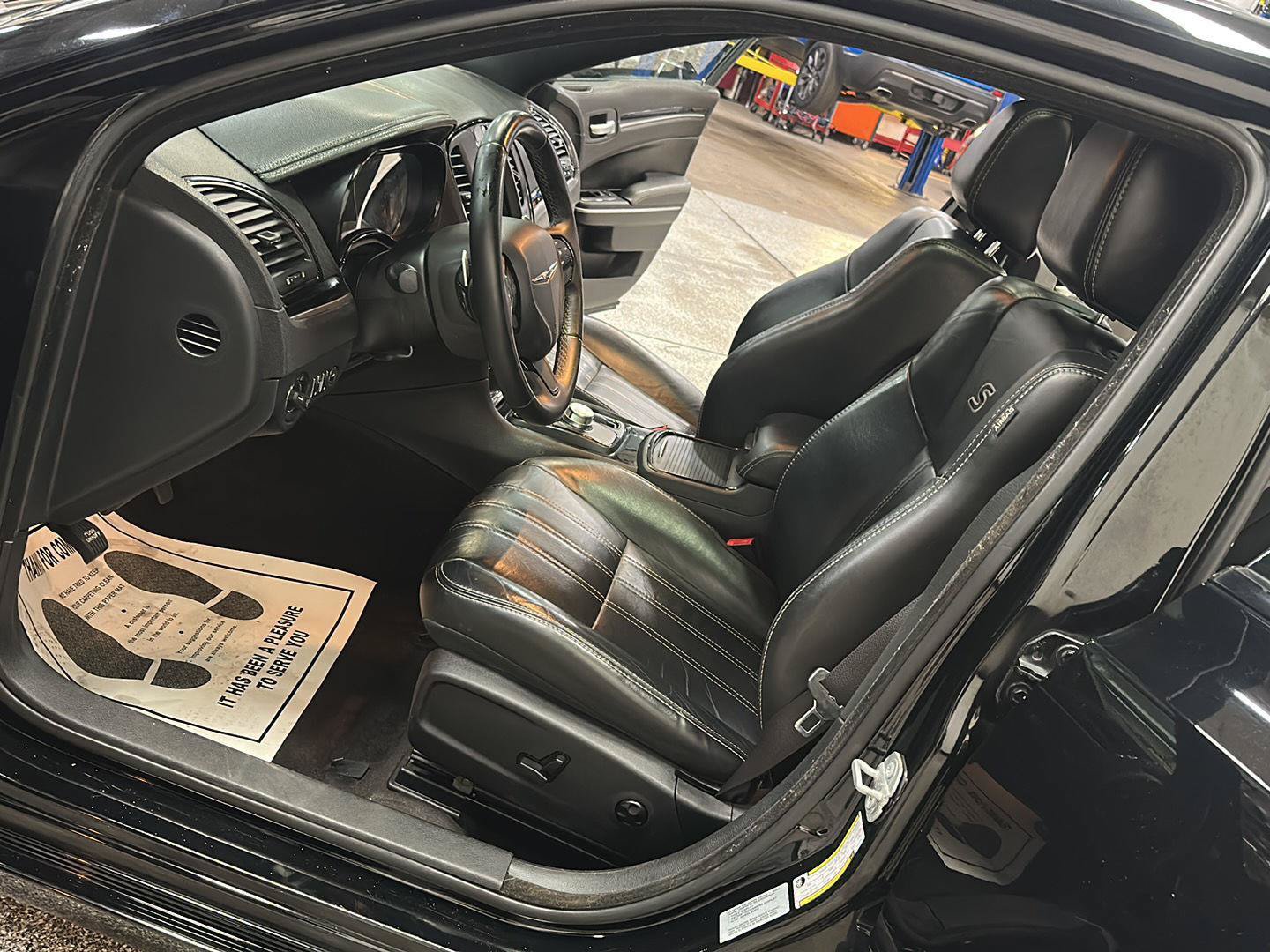 Used 2017 Chrysler 300 S w/ 300S Premium Group AWD/4WD image 16