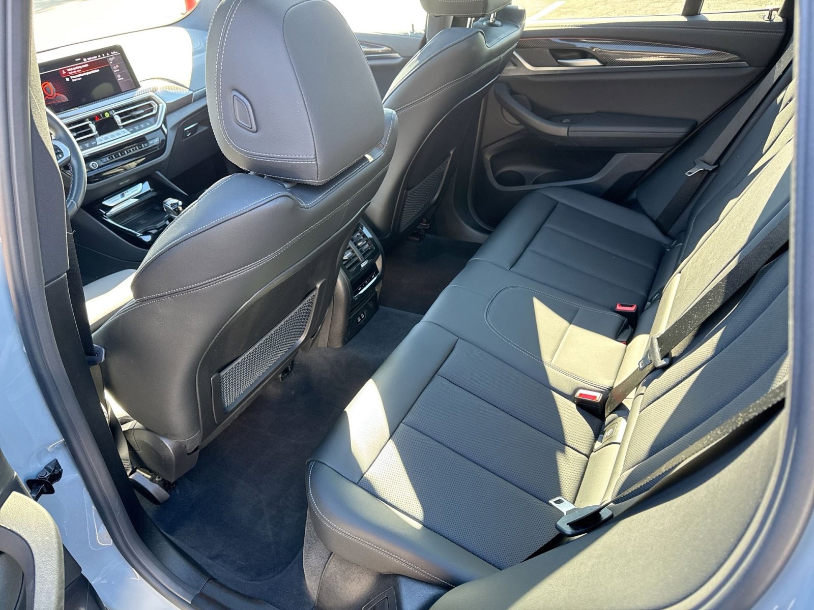 Used 2024 BMW X3 M40i image 25