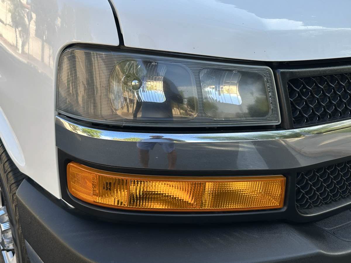 Used 2018 Chevrolet Express 3500 LT w/ LT Preferred Equipment Group RWD image 49
