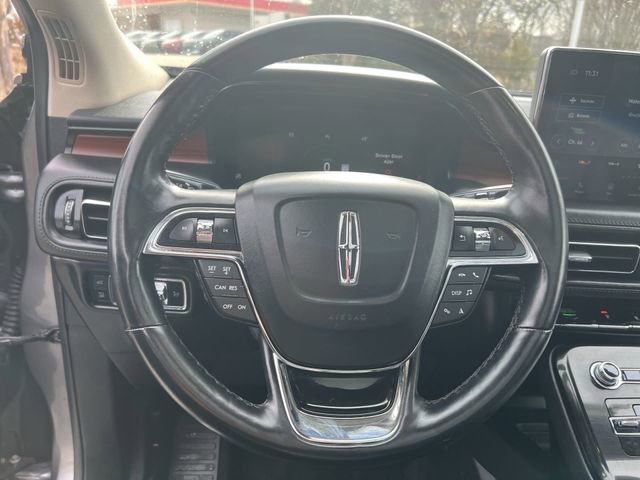 Used 2023 Lincoln Nautilus Reserve w/ Monochromatic Package image 14
