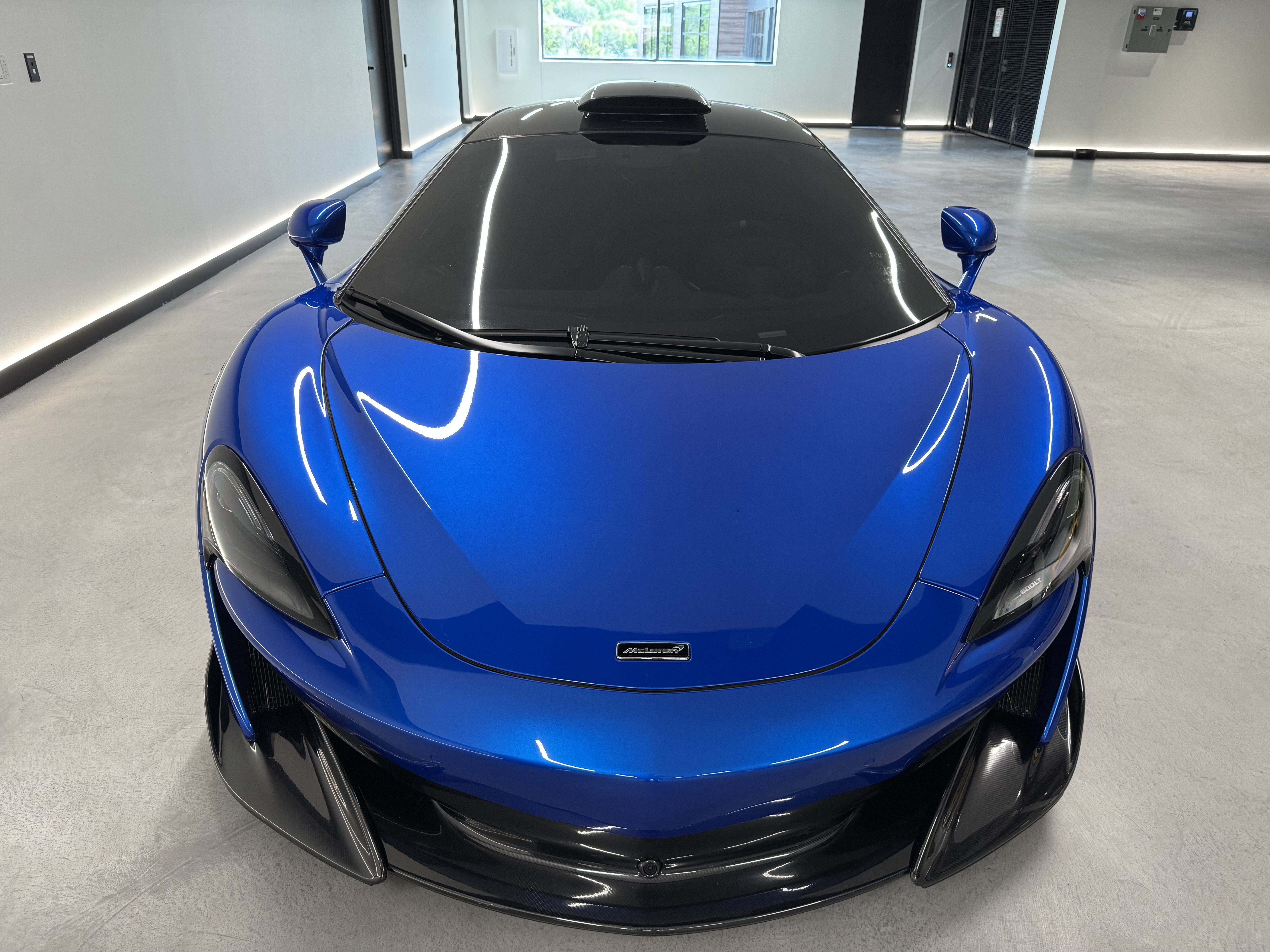 Used 2019 McLaren 600LT RWD image 6