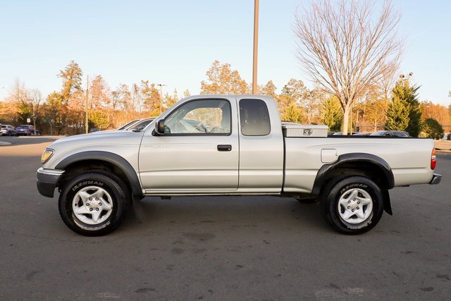 Used 2003 Toyota Tacoma PreRunner image 10