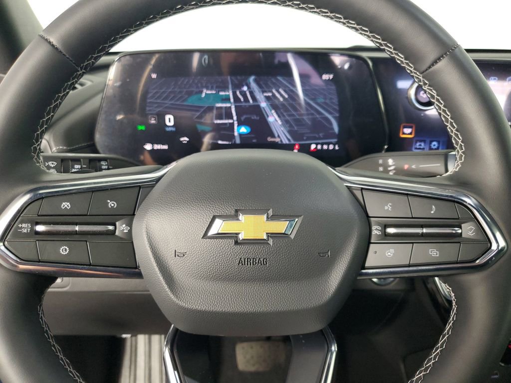 Used 2026 Chevrolet Traverse LT w/ Driver Confidence Package image 22