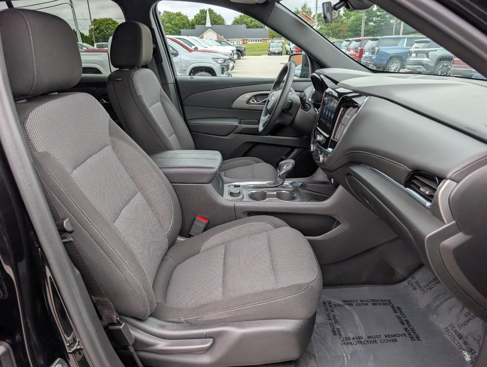 Used 2023 Chevrolet Traverse LT AWD/4WD image 12