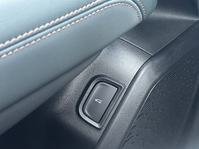 New 2026 GMC Terrain AT4 w/ Convenience Package III image 33