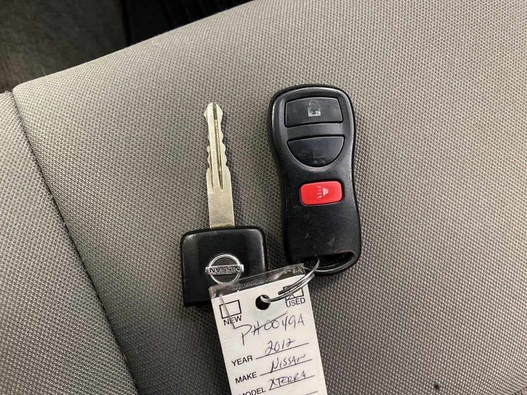 Used 2012 Nissan Xterra S image 20