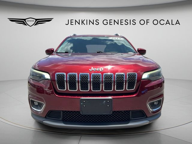 Used 2019 Jeep Cherokee Limited AWD/4WD image 2