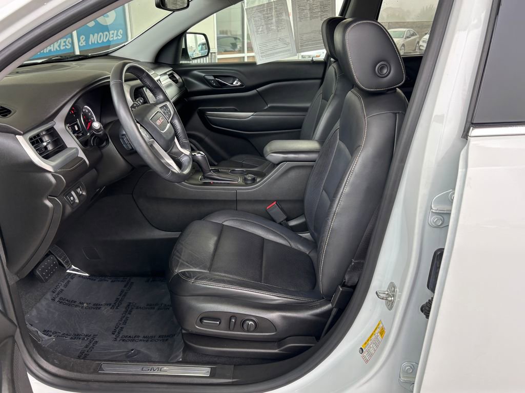 Used 2017 GMC Acadia SLT image 23