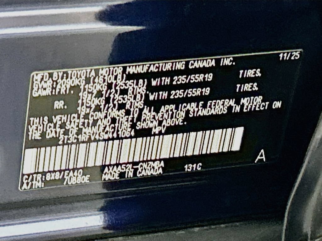 Used 2025 Toyota RAV4 XLE Premium FWD image 30