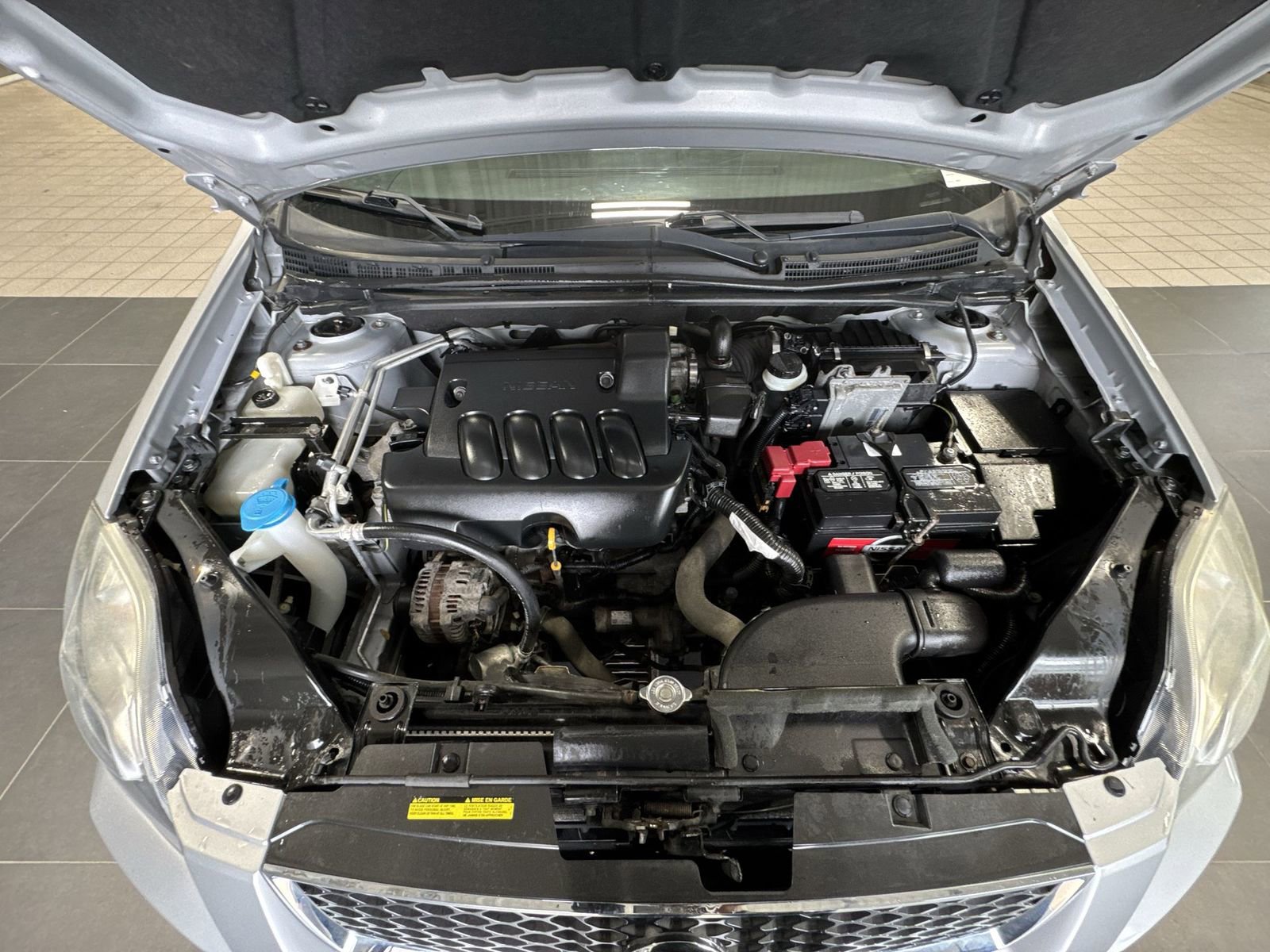 Used 2011 Nissan Sentra 2.0 SR FWD image 30