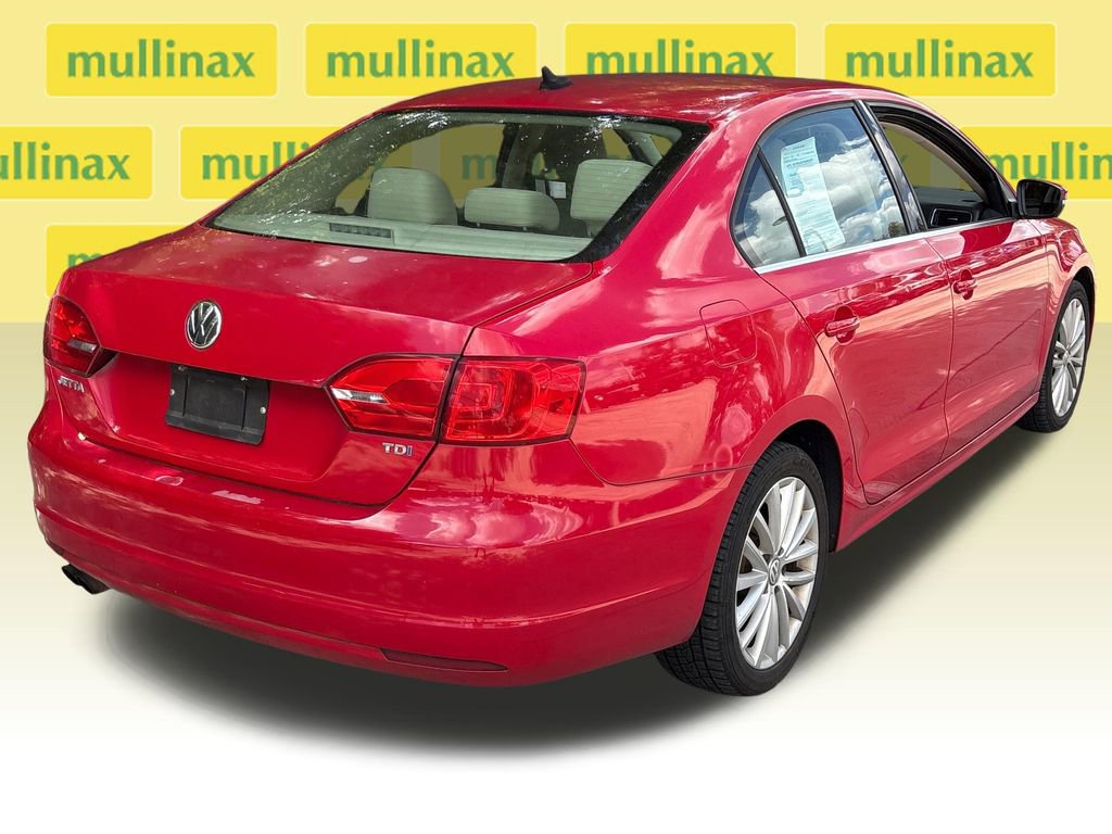 Used 2013 Volkswagen Jetta TDI FWD image 4
