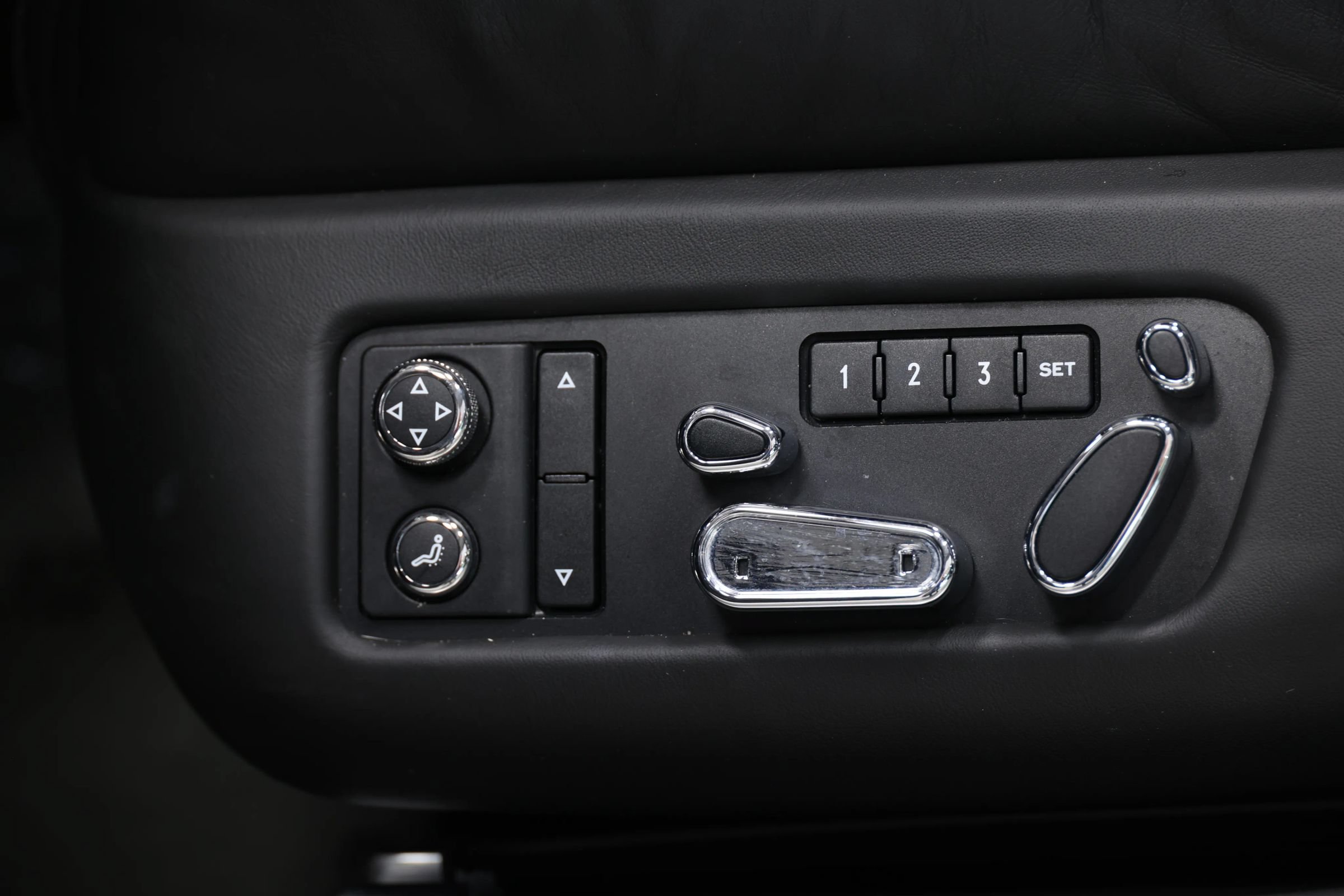Used 2015 Bentley Flying Spur V8 AWD/4WD image 15
