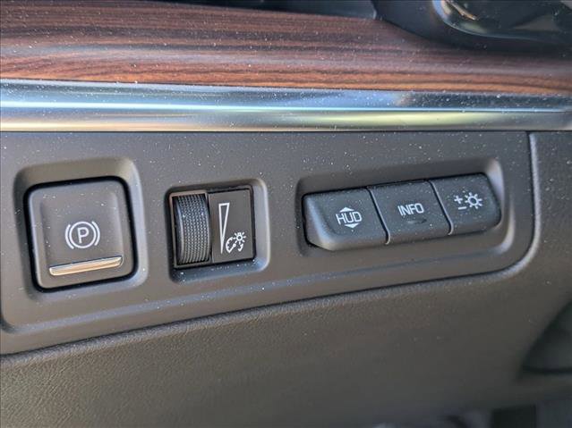 Used 2025 Cadillac XT5 Premium Luxury w/ Technology Package image 13