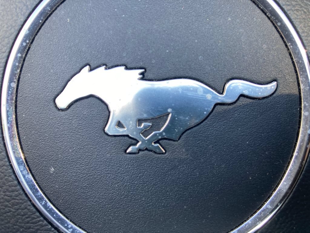 Used 2015 Ford Mustang Premium RWD image 29