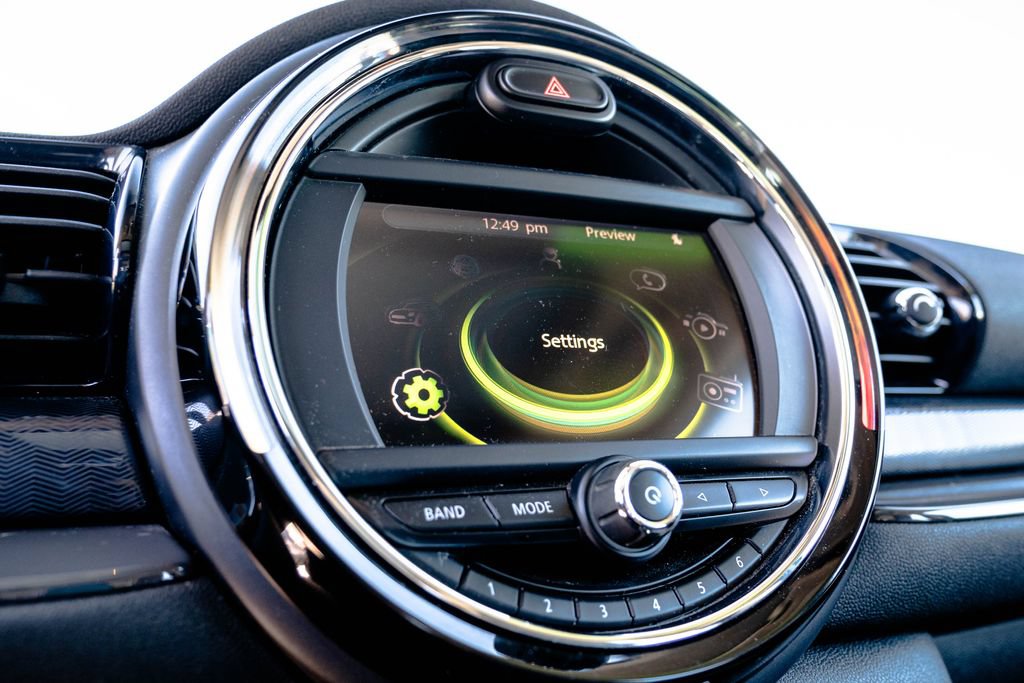 Used 2016 MINI Cooper Clubman FWD image 27