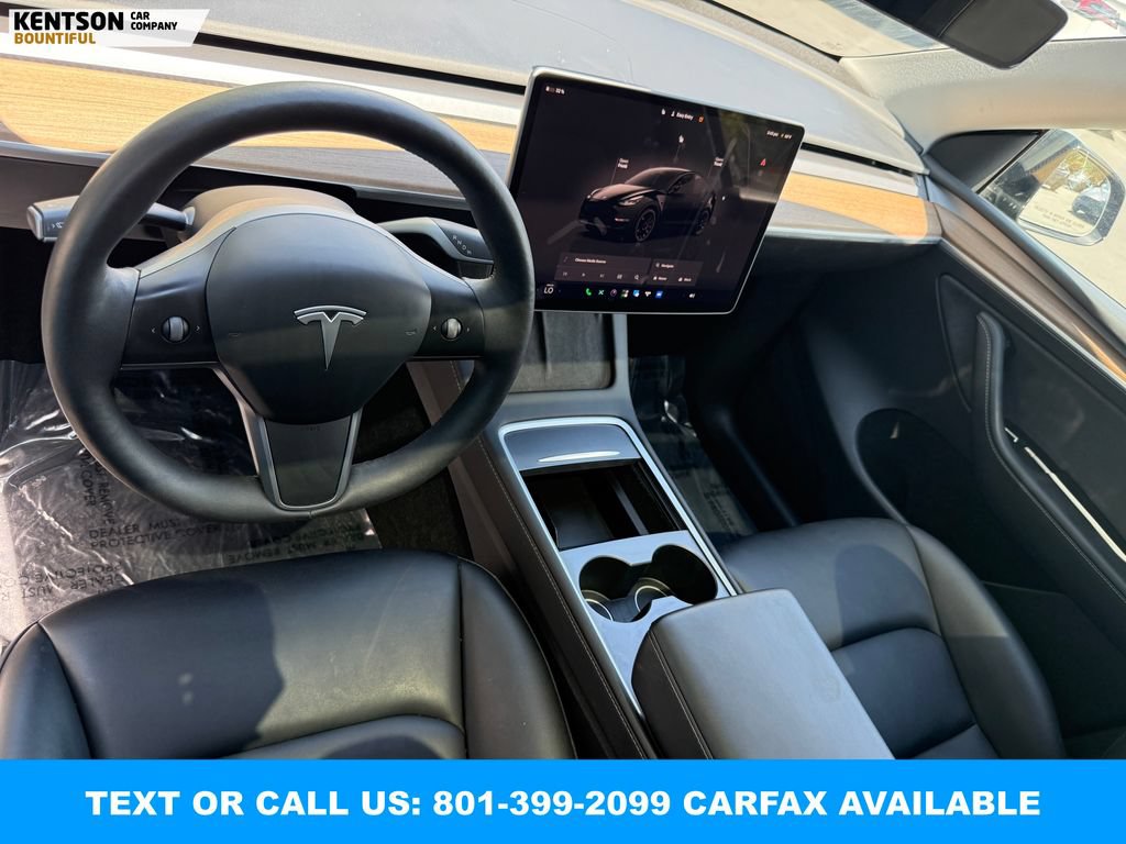Used 2023 Tesla Model Y Performance AWD/4WD image 25