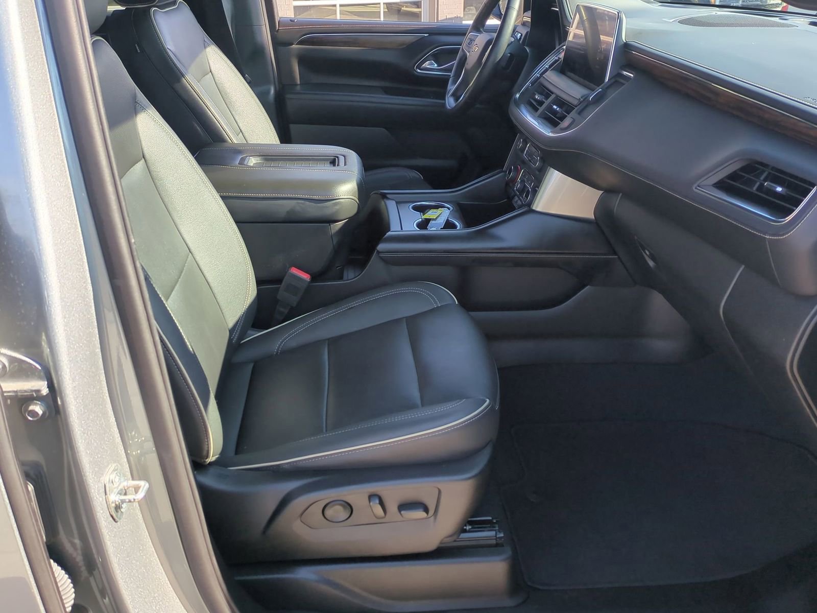 Used 2023 Chevrolet Tahoe Premier image 27