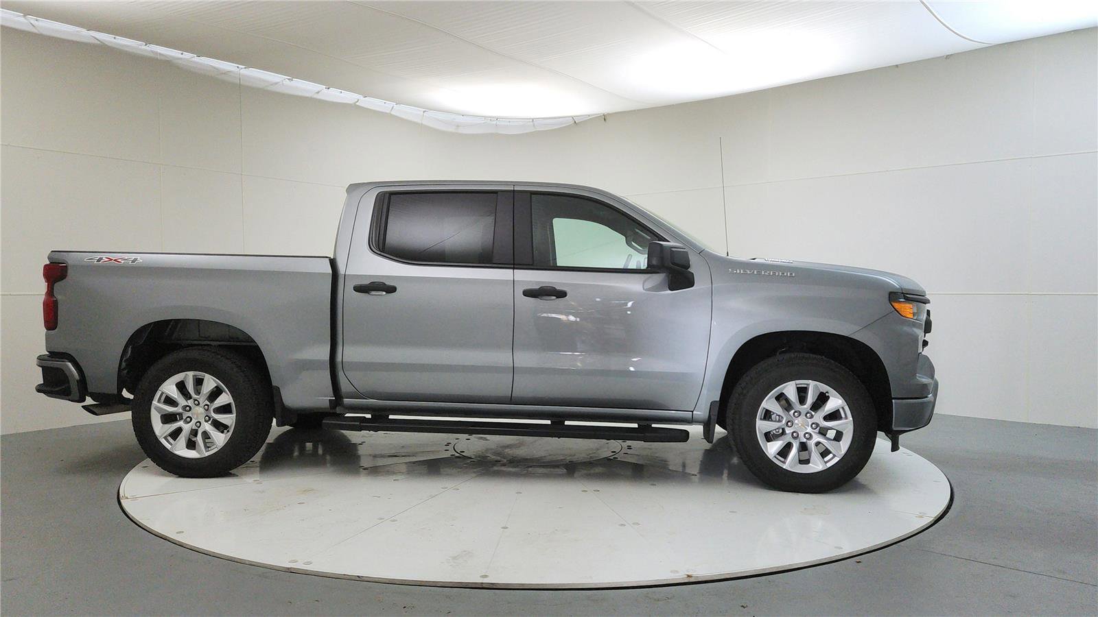 New 2025 Chevrolet Silverado 1500 Custom image 8