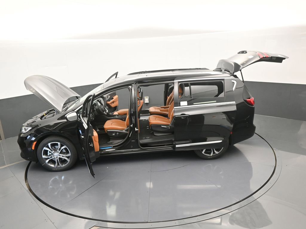 New 2026 Chrysler Pacifica Pinnacle image 72