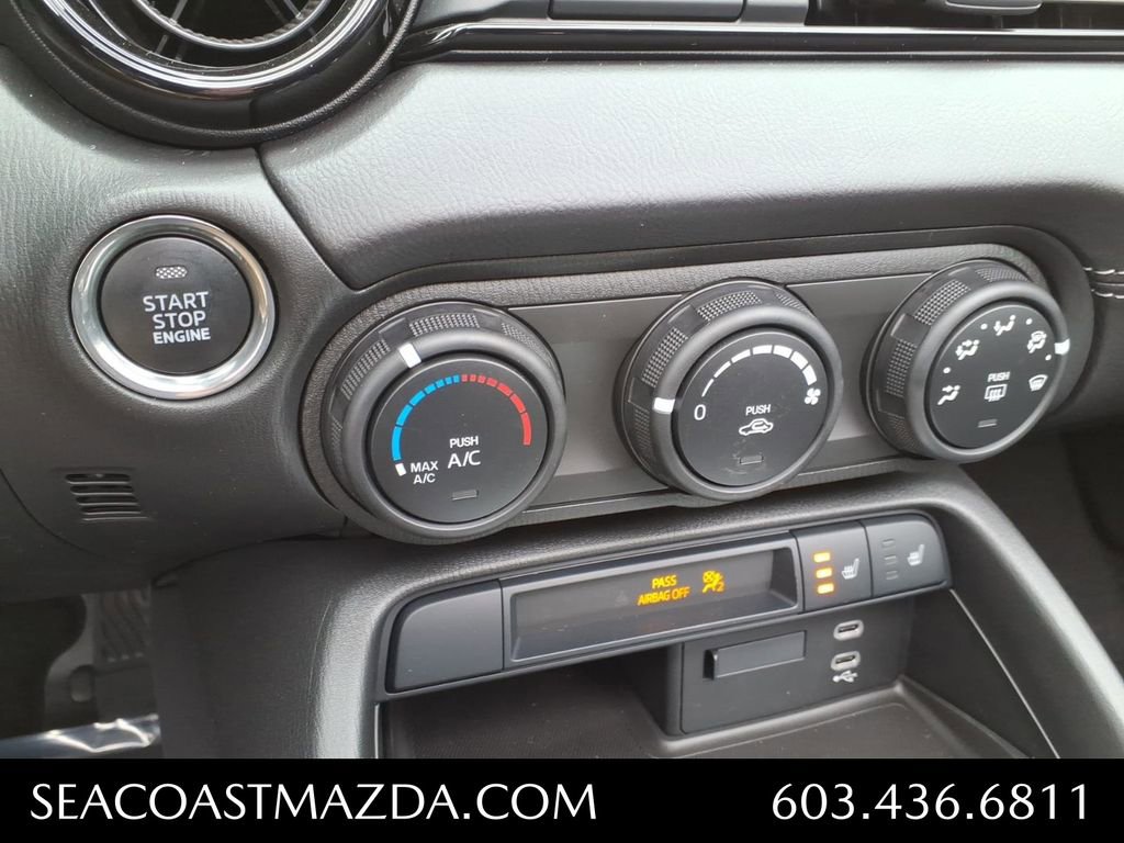 New 2025 MAZDA MX-5 Miata Club w/ Brembo/BBS Recaro Package RWD image 8