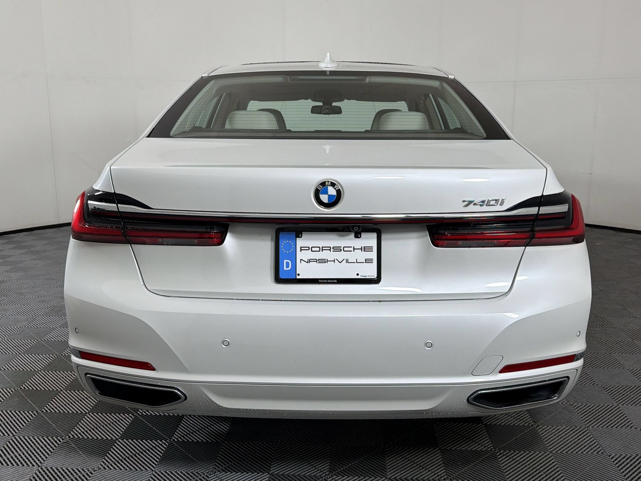 Used 2020 BMW 740i RWD image 11