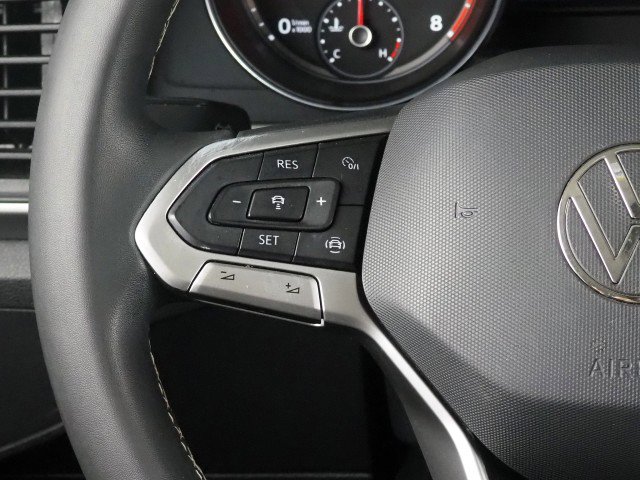 Used 2021 Volkswagen Atlas SE w/ Technology Package w/ Panoramic Sunroof Package image 19