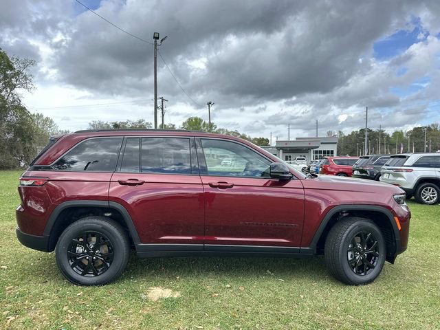 New 2026 Jeep Grand Cherokee Altitude AWD/4WD image 6