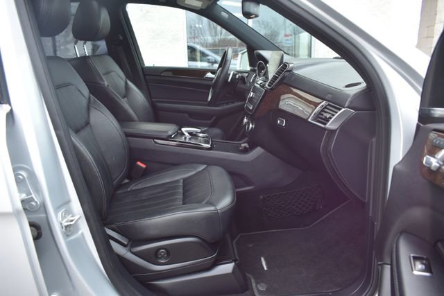 Used 2017 Mercedes-Benz GLS 450 4MATIC w/ Premium Package image 52