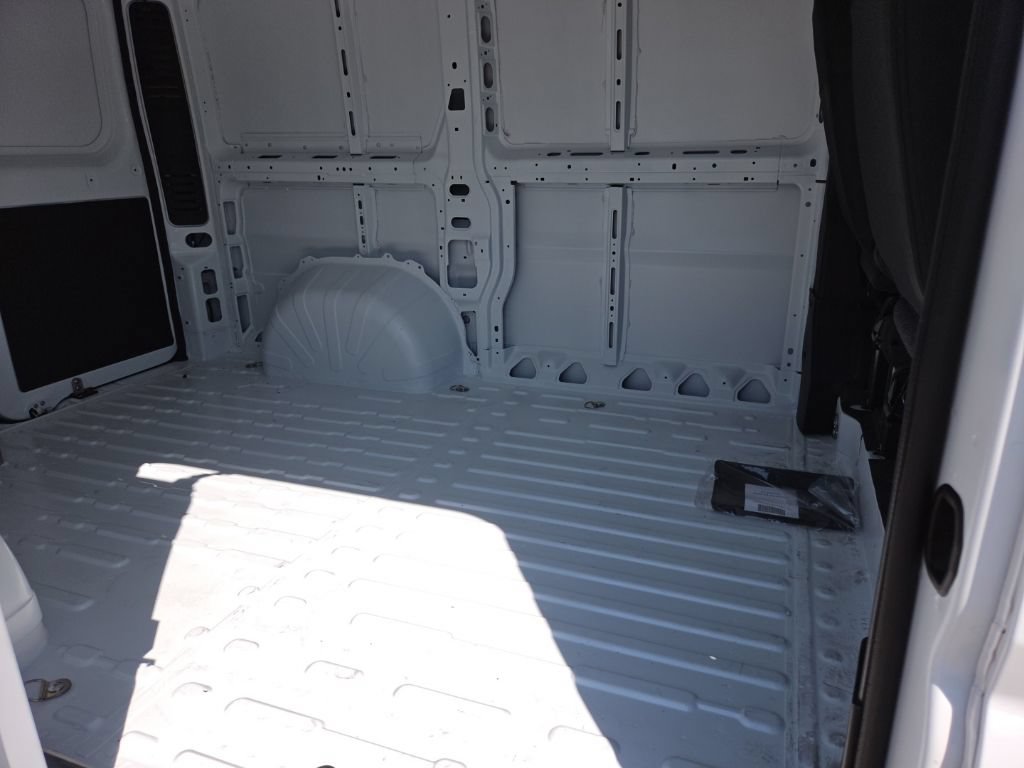 Used 2025 RAM ProMaster 1500 w/ Premium Convenience Group FWD image 21