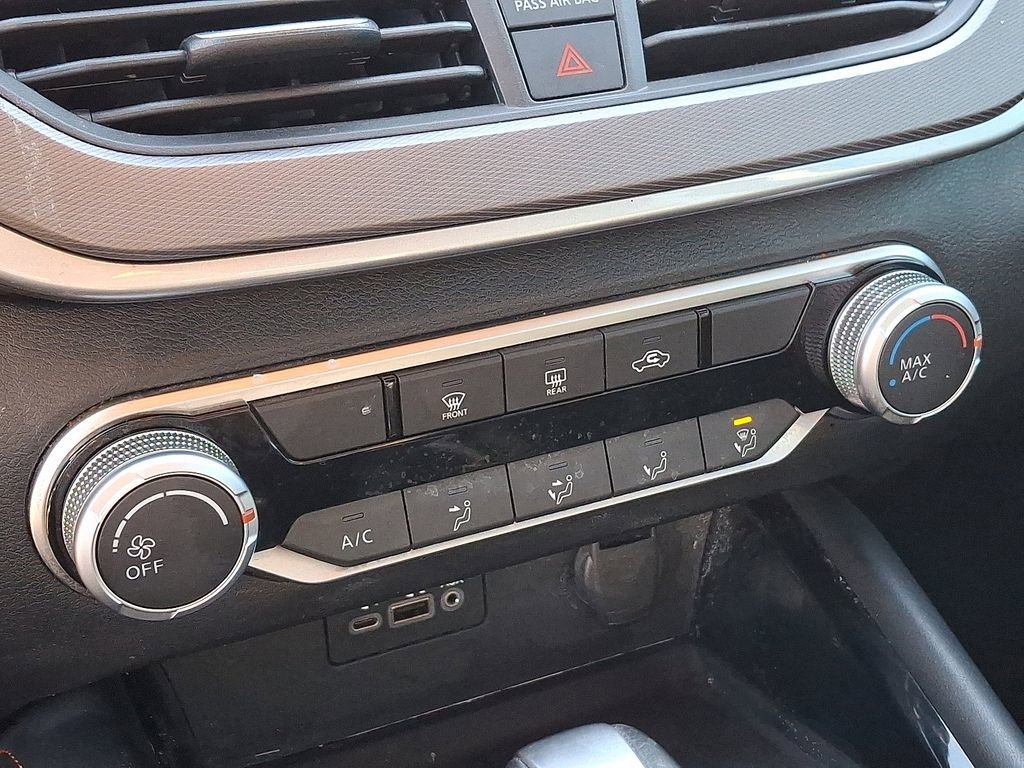 Used 2025 Nissan Altima 2.5 SR image 16