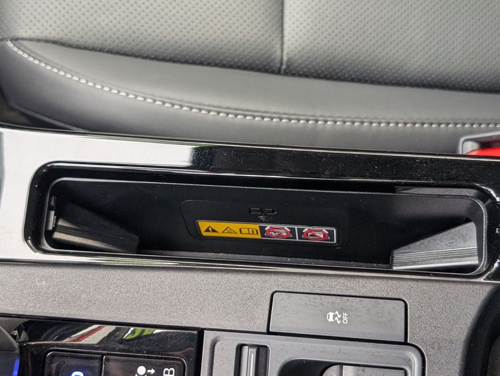 Certified 2024 Toyota Prius XLE AWD/4WD image 26