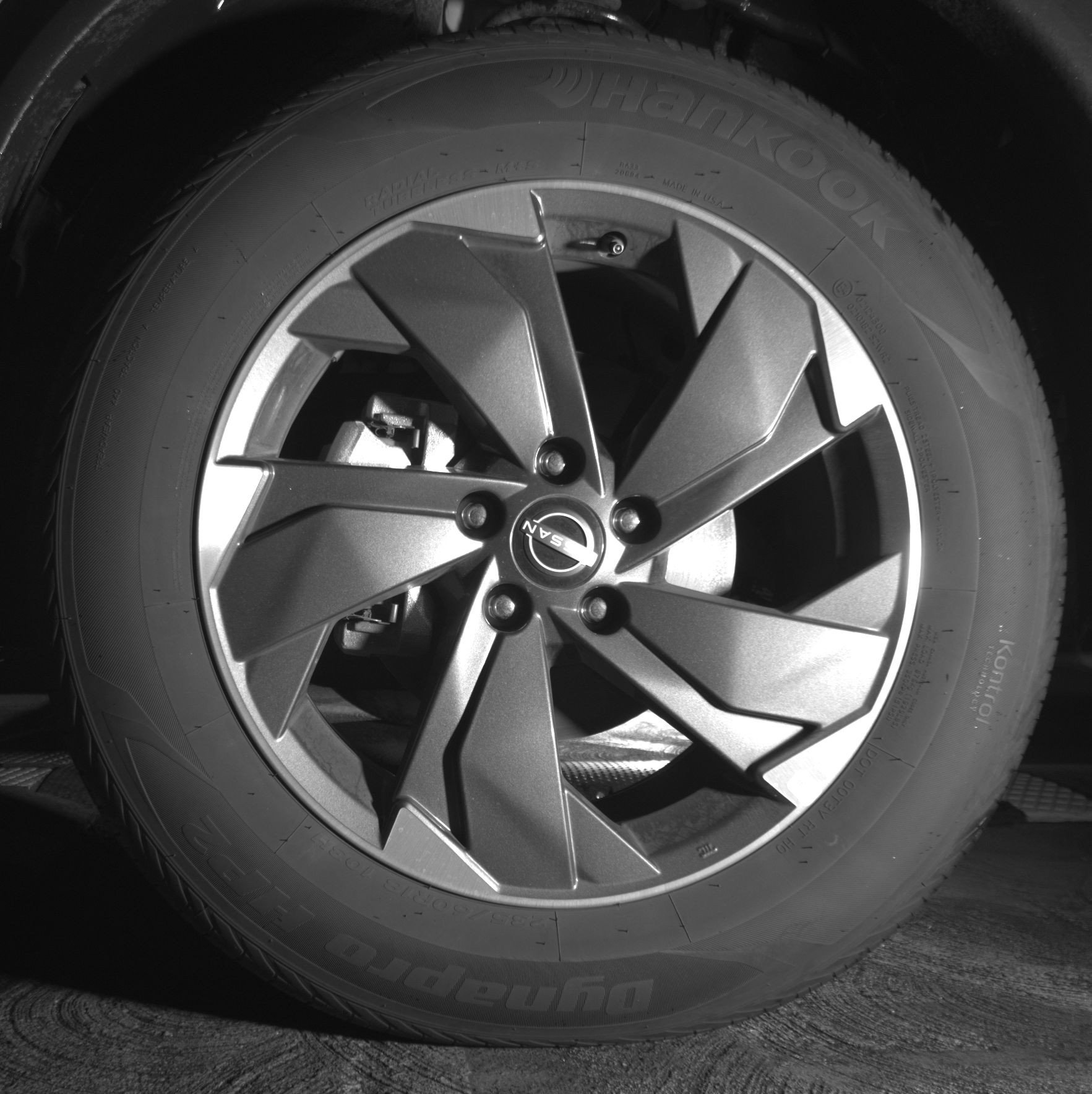 Used 2025 Nissan Rogue SV image 12