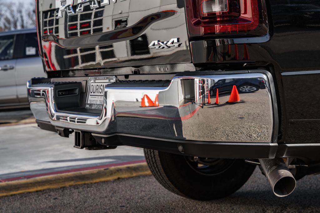 New 2026 RAM 2500 Tradesman w/ Chrome Appearance Group image 8