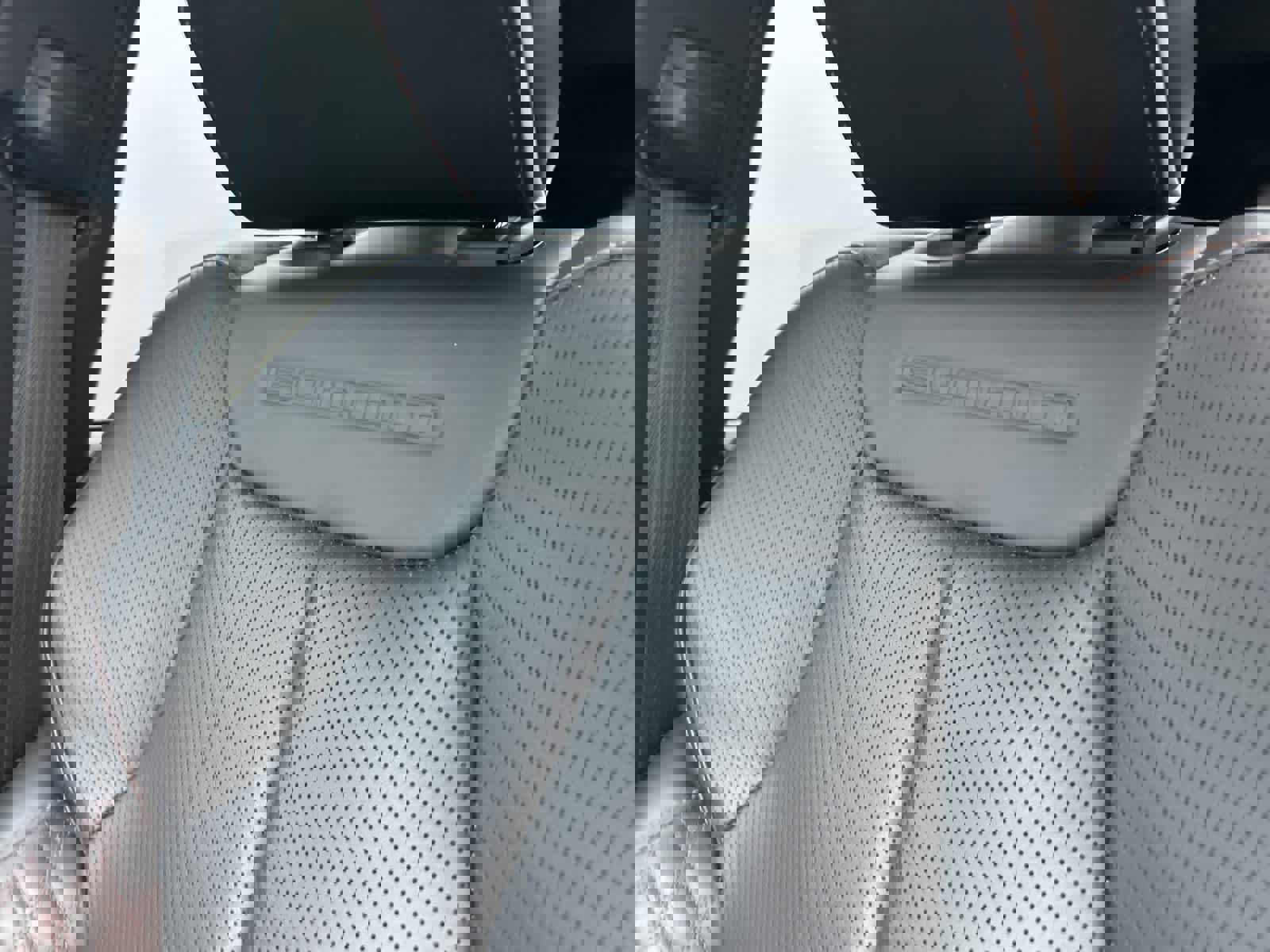 Used 2022 Jeep Grand Cherokee Summit w/ Advanced Protech Group IV image 37