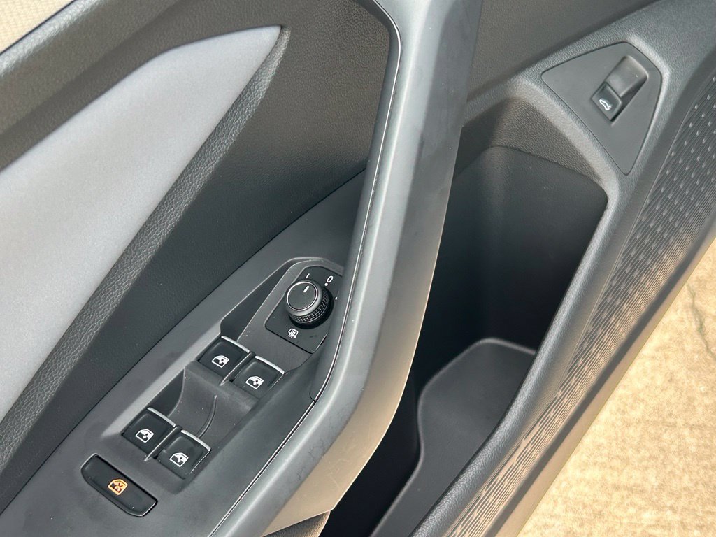 Certified 2026 Volkswagen Jetta SE FWD image 20