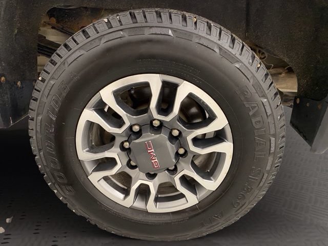 Used 2022 GMC Sierra 3500 SLT w/ SLT Preferred Package AWD/4WD image 36