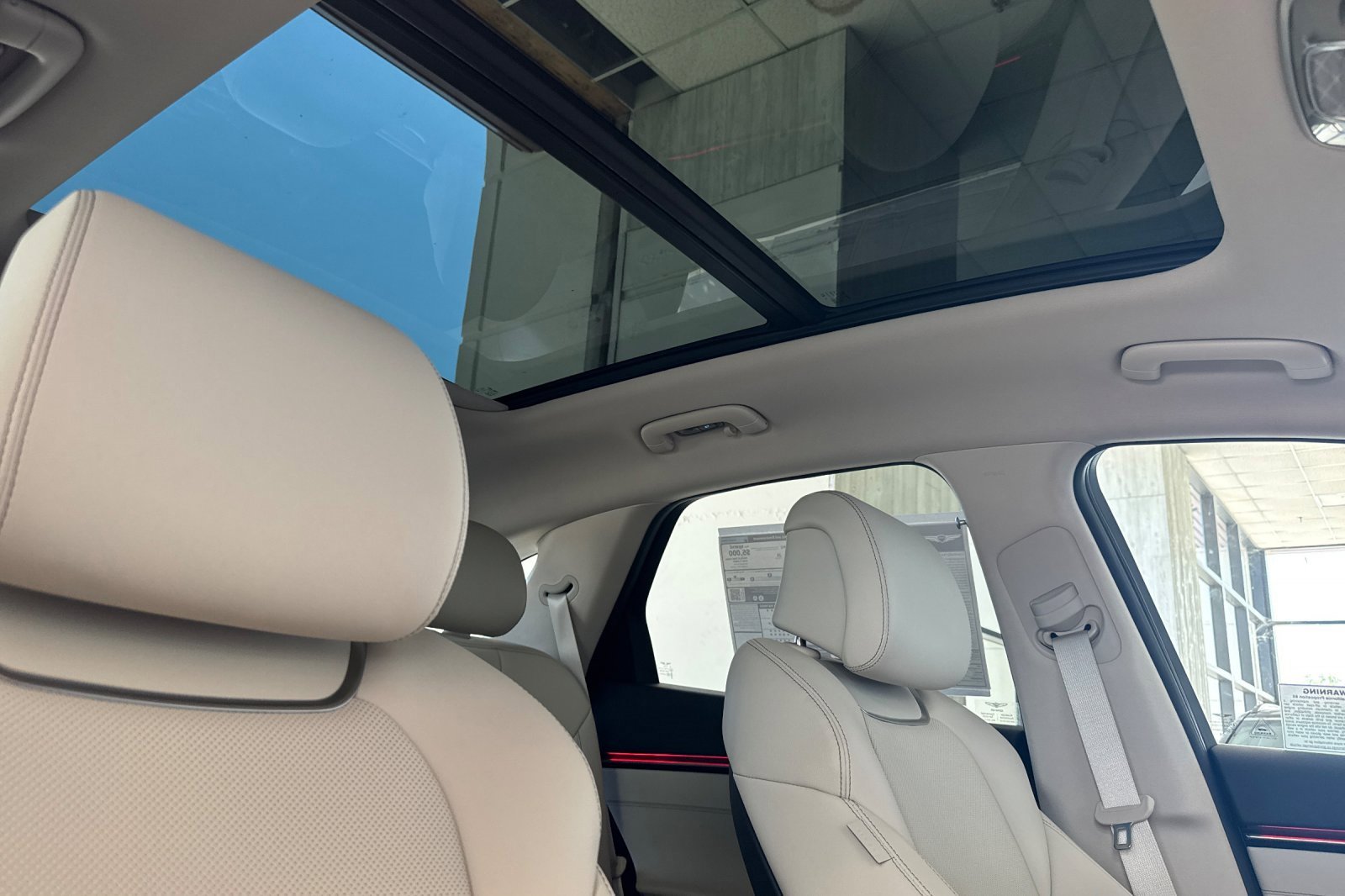 New 2026 Genesis GV70 2.5T Select image 18