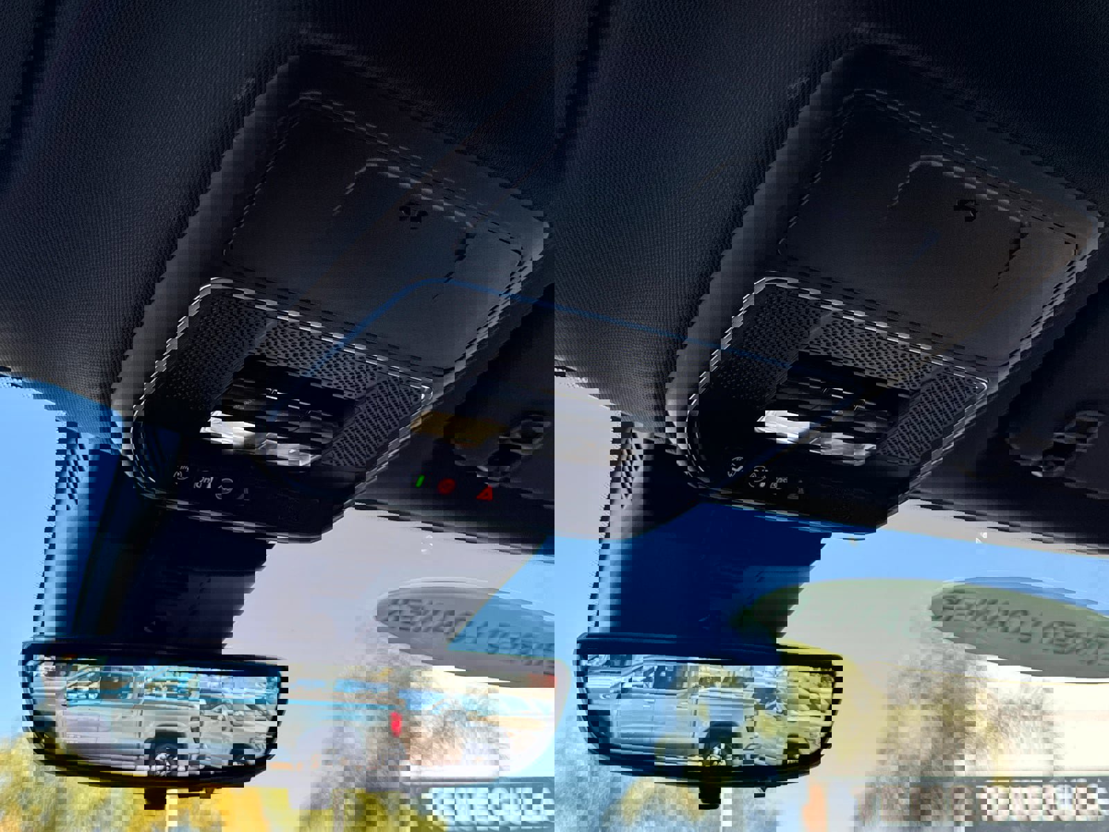 Used 2025 GMC Acadia Denali w/ Super Cruise Package image 31