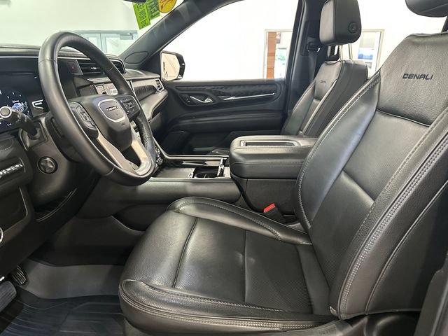 Used 2023 GMC Yukon Denali AWD/4WD image 22