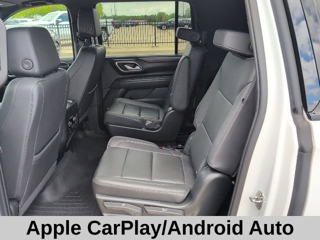 Used 2023 Chevrolet Suburban Z71 w/ Luxury Package AWD/4WD image 13