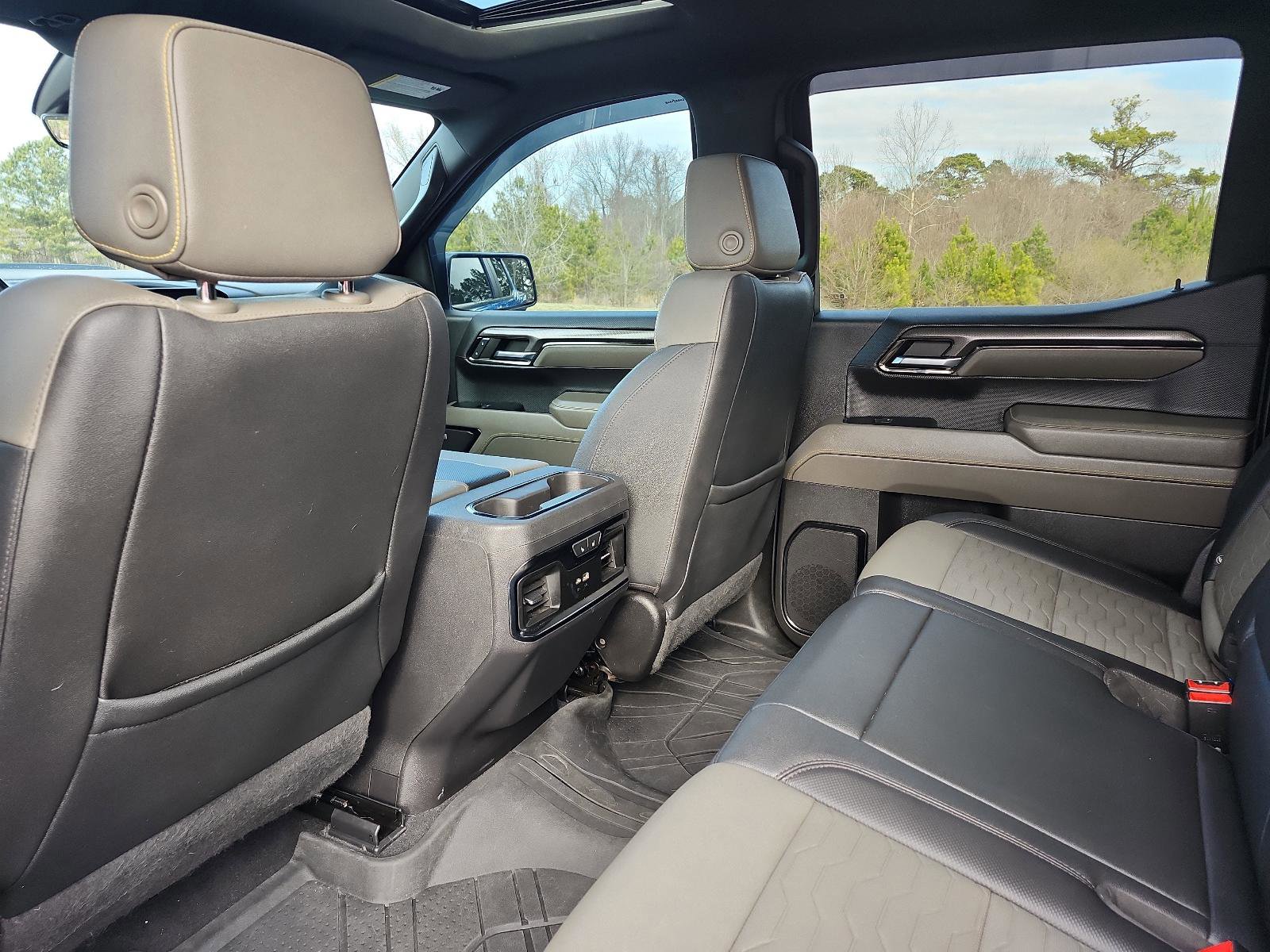 Used 2023 Chevrolet Silverado 1500 ZR2 w/ Technology Package image 16