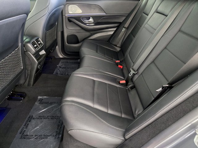 Used 2022 Mercedes-Benz GLE 350 4MATIC image 5