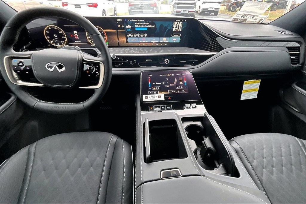 New 2026 INFINITI QX80 Autograph AWD/4WD image 7