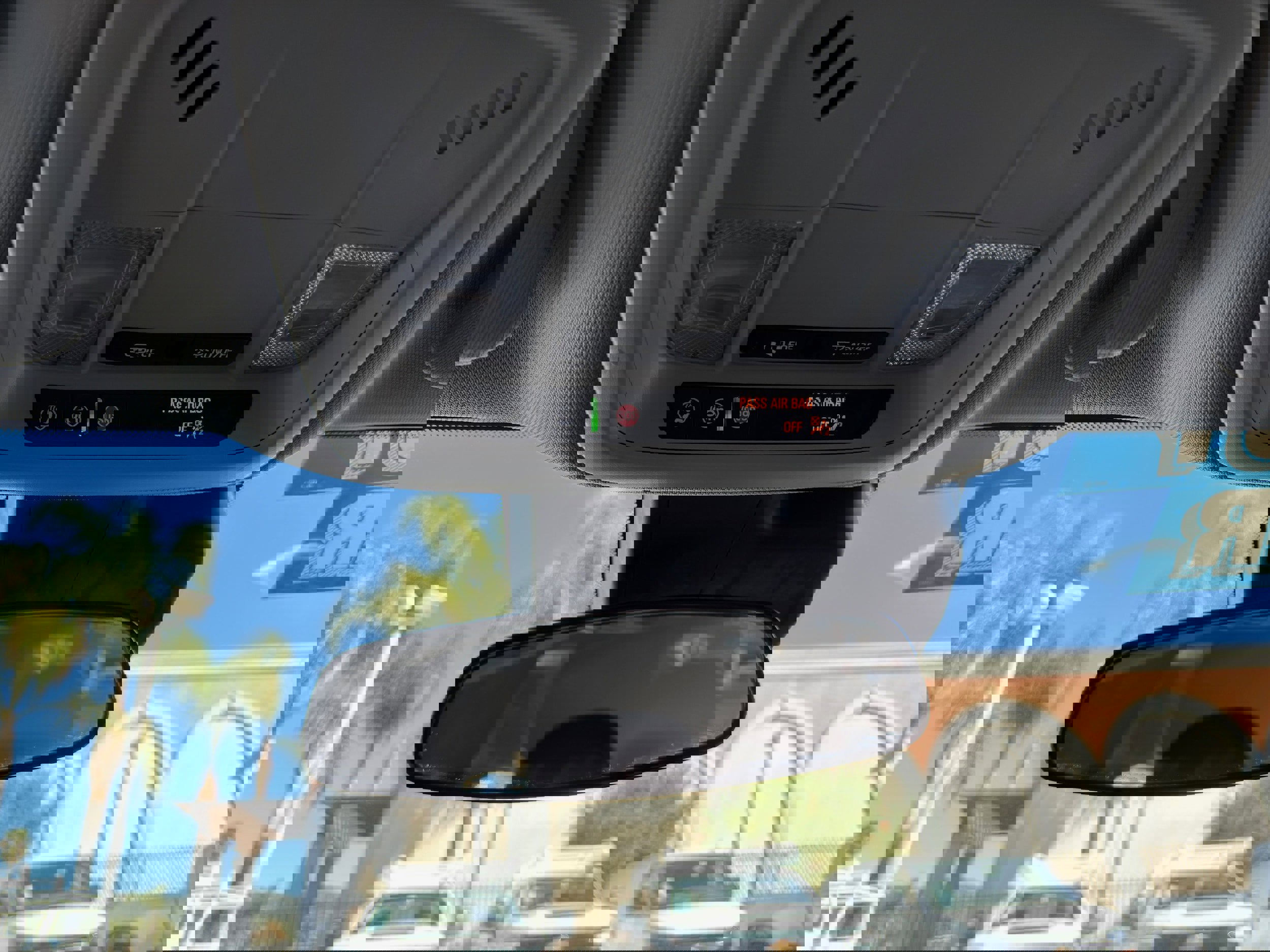 Used 2023 Chevrolet Malibu LT image 31