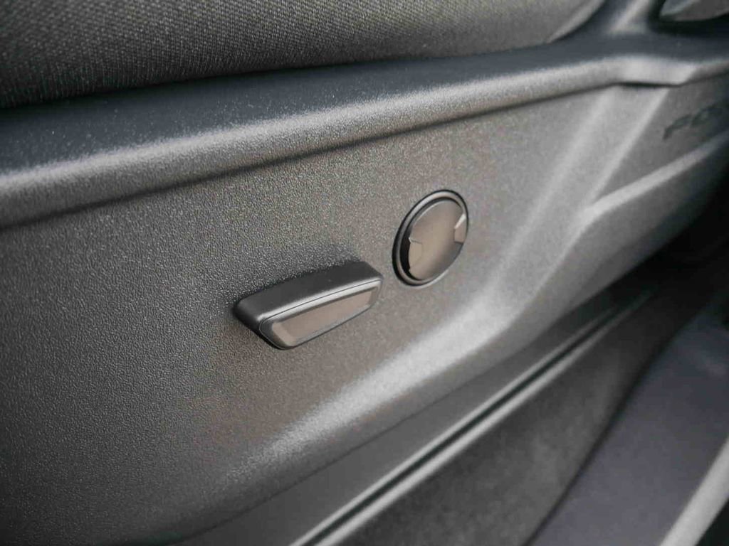 Used 2026 Ford F350 XLT image 37