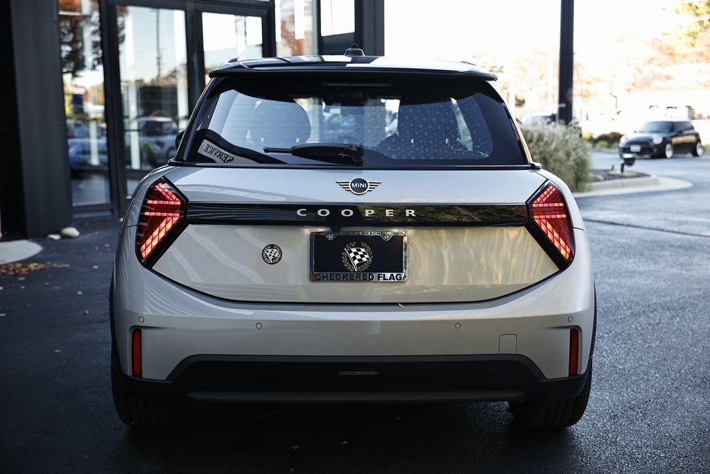 New 2026 MINI Cooper 2-Door Hardtop image 10