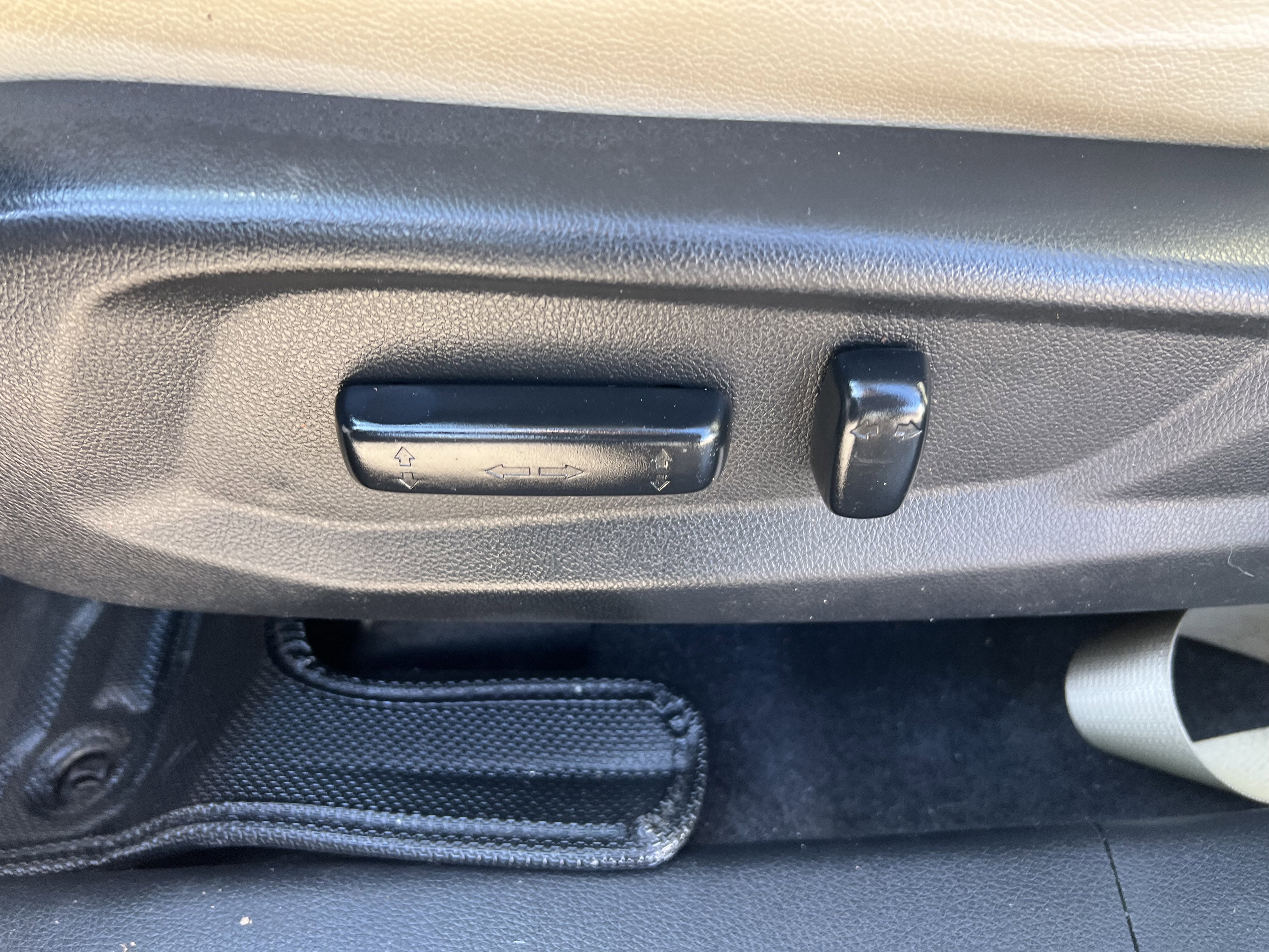 Used 2018 Honda Clarity Touring image 16