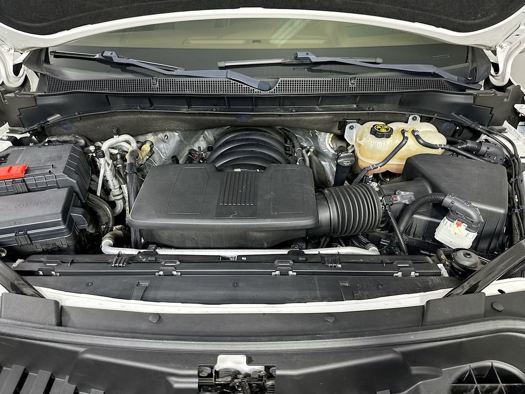 Used 2022 Chevrolet Suburban High Country image 9