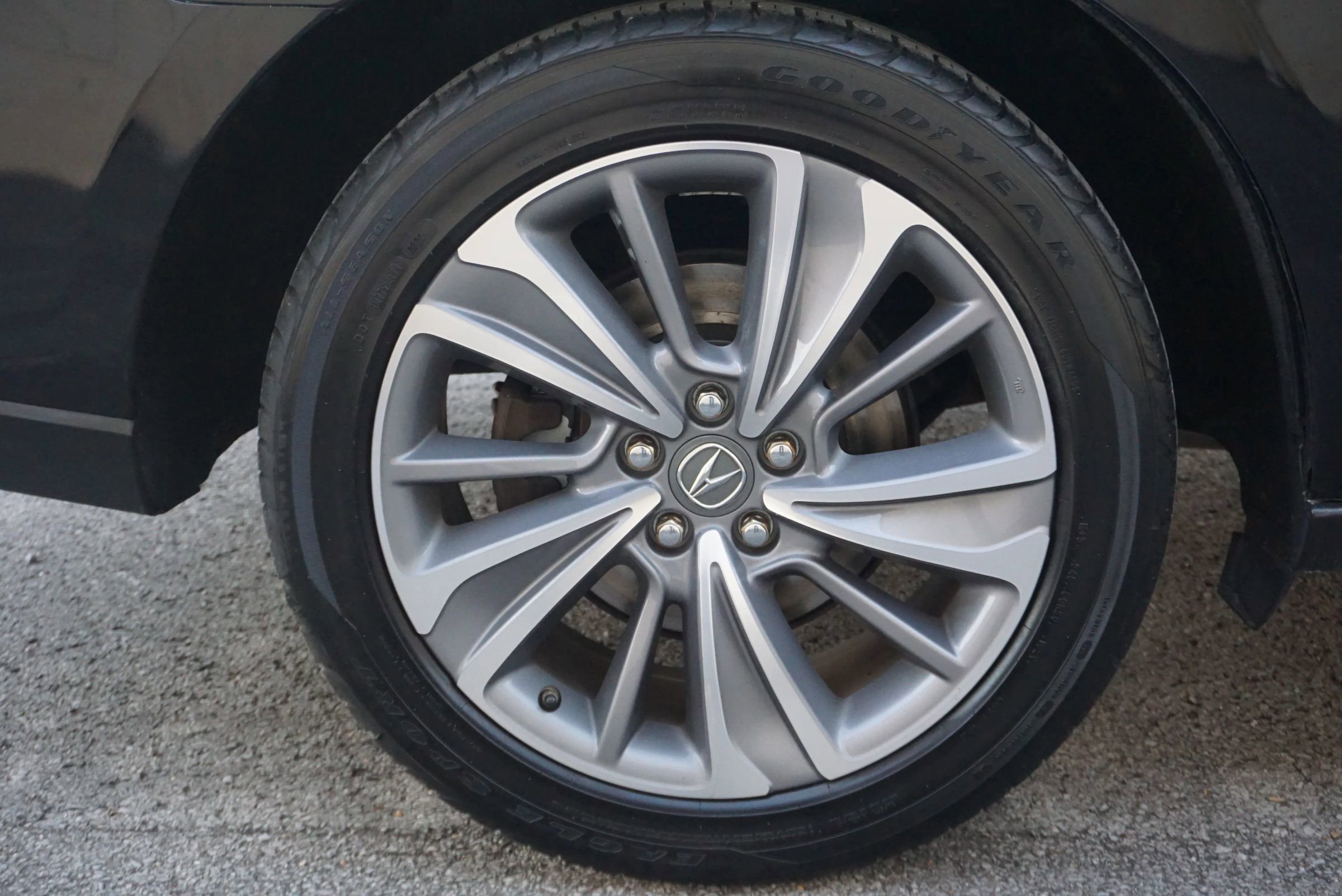 Used 2017 Acura MDX SH-AWD w/ Technology Package image 12