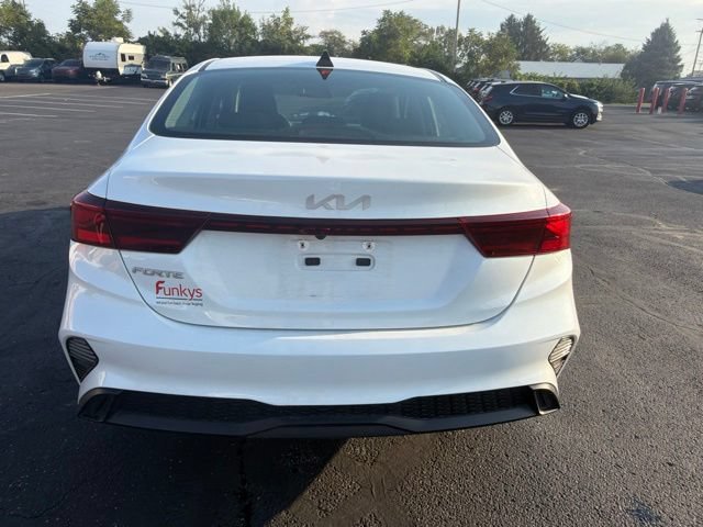 Used 2024 Kia Forte LXS FWD image 5